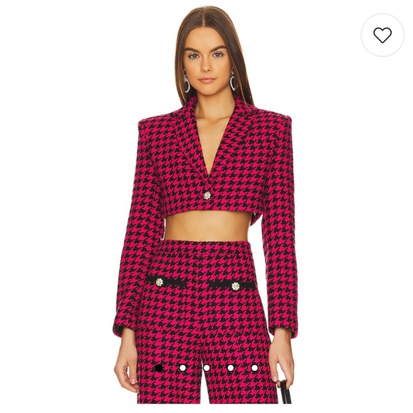 Brand new two piece revolve set - Picture 10 of 10